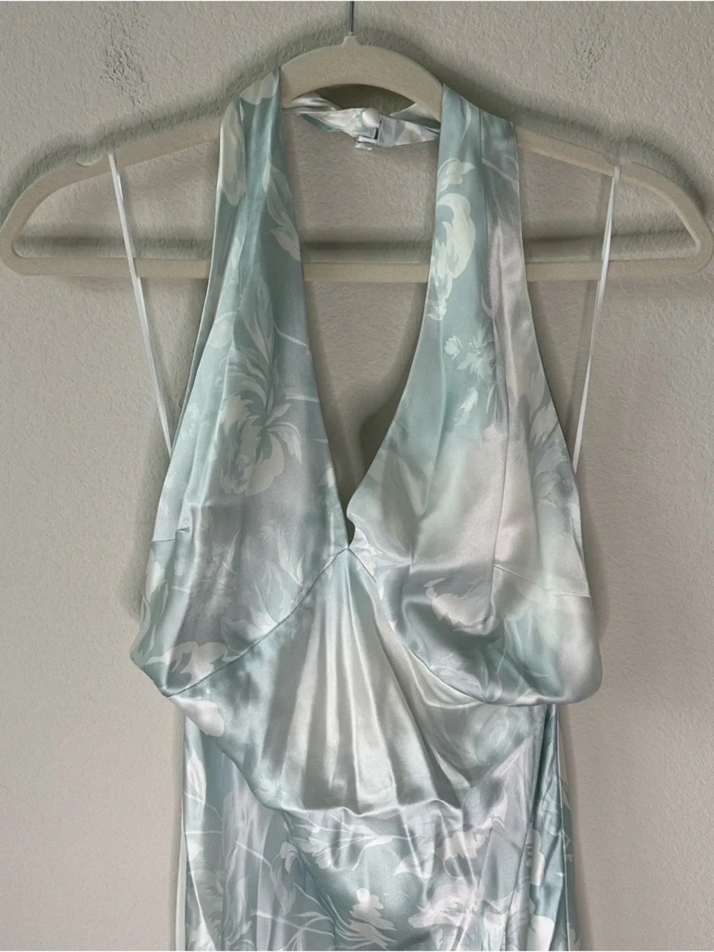 REFORMATION Daniela Maxi Silk Dress in Core Halo SZ US 6 NWT - Picture 3 of 7